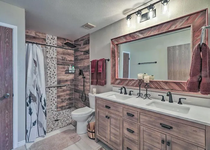 Townhome - Walk To Country Club & Pools! Ferienhaus Flagstaff